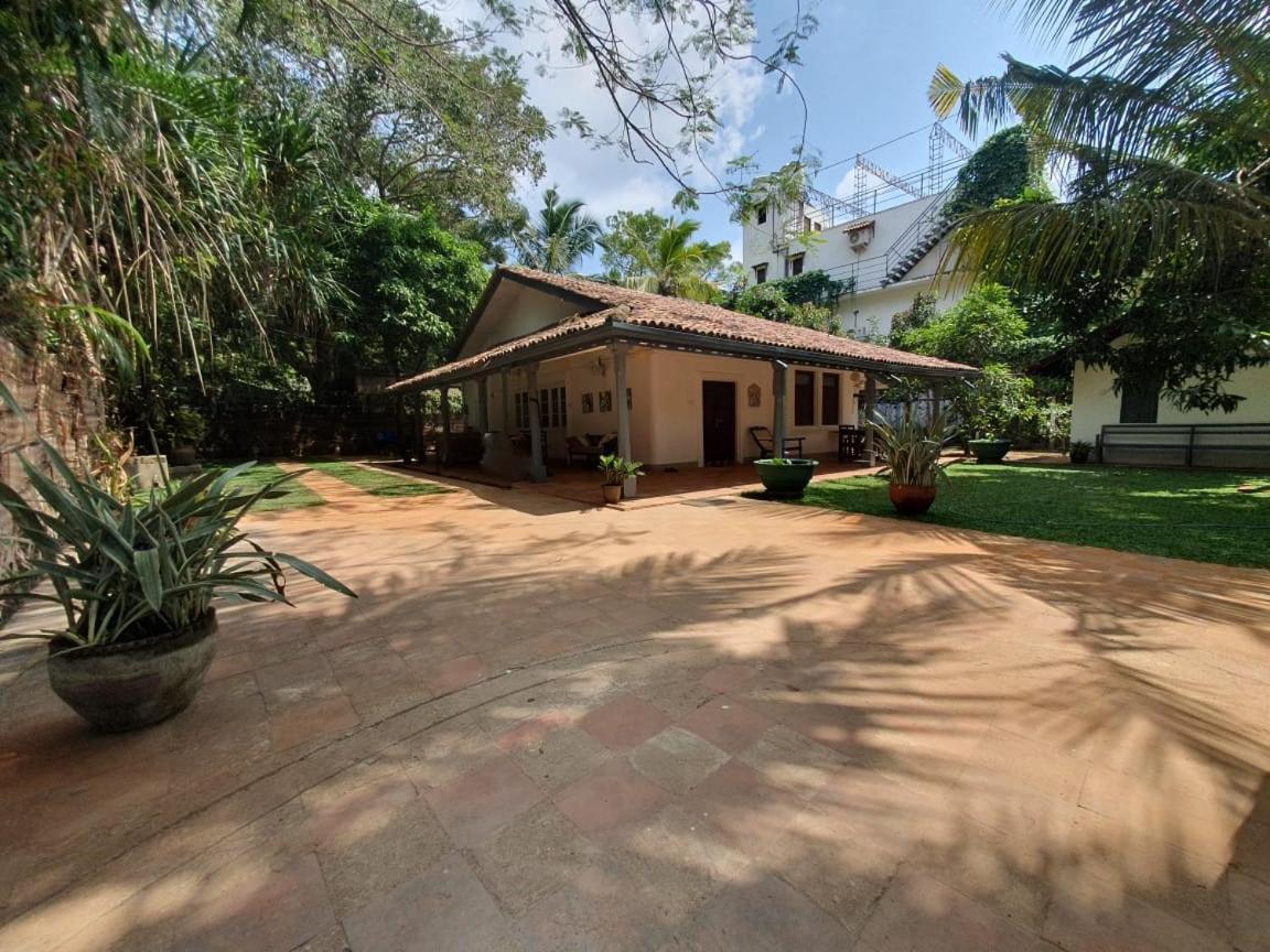 Agora Villa By Esperanza Tangalle Exterior foto